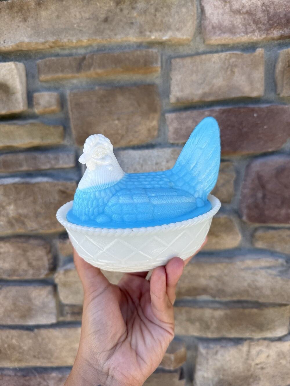 Vintage Westmoreland Blue And White Slag Hen on Nest